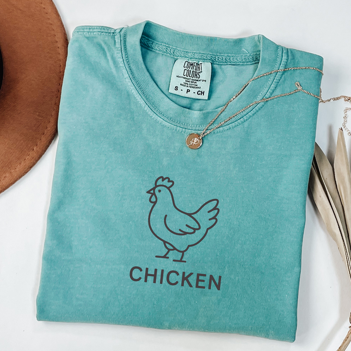 Chicken T-Shirt – Minimalist Farm Animal Tee for Chicken Lovers & Backyard Farmers