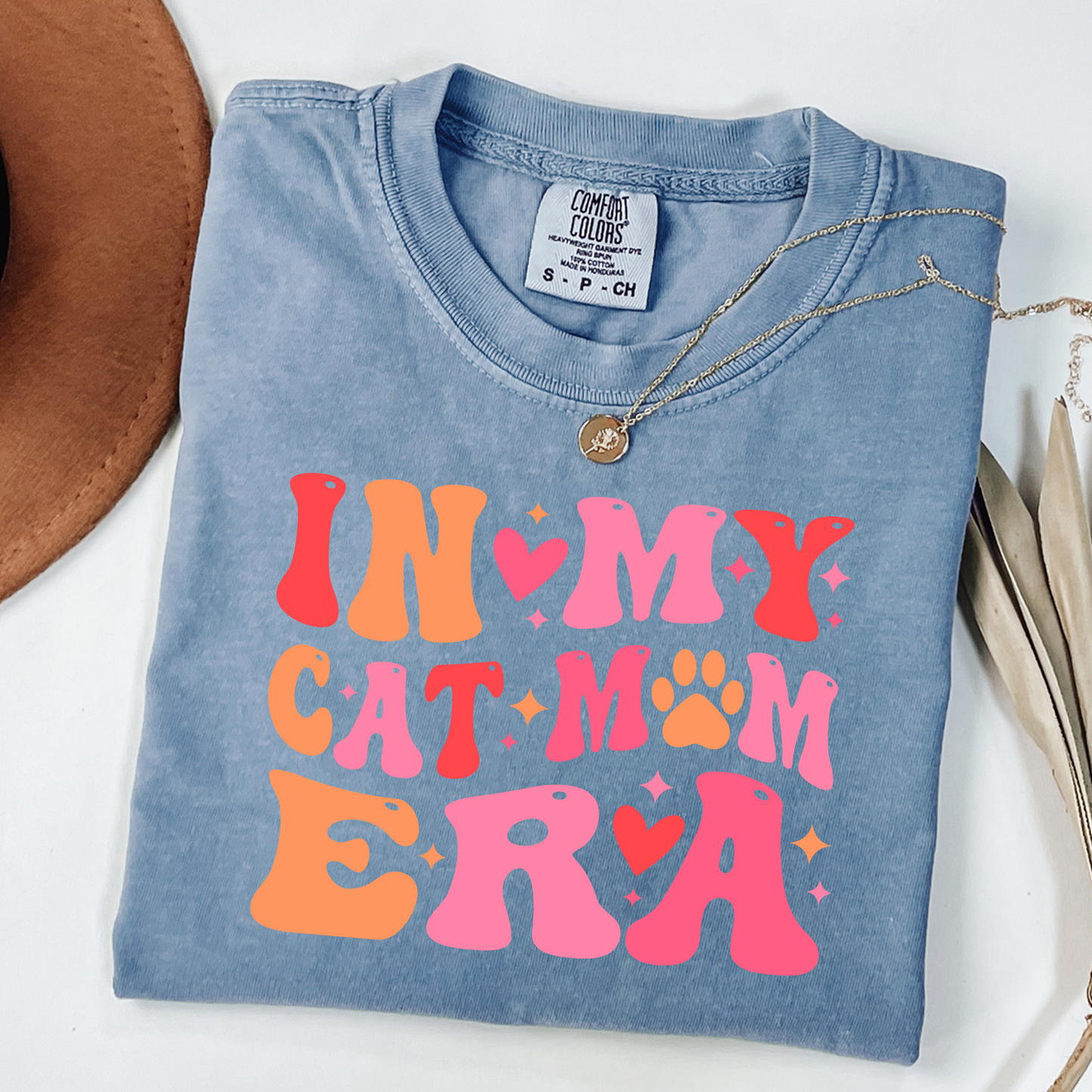 In My Cat Mom Era T-Shirt – Retro Tee for Cat Lovers, Groovy Pastel Design