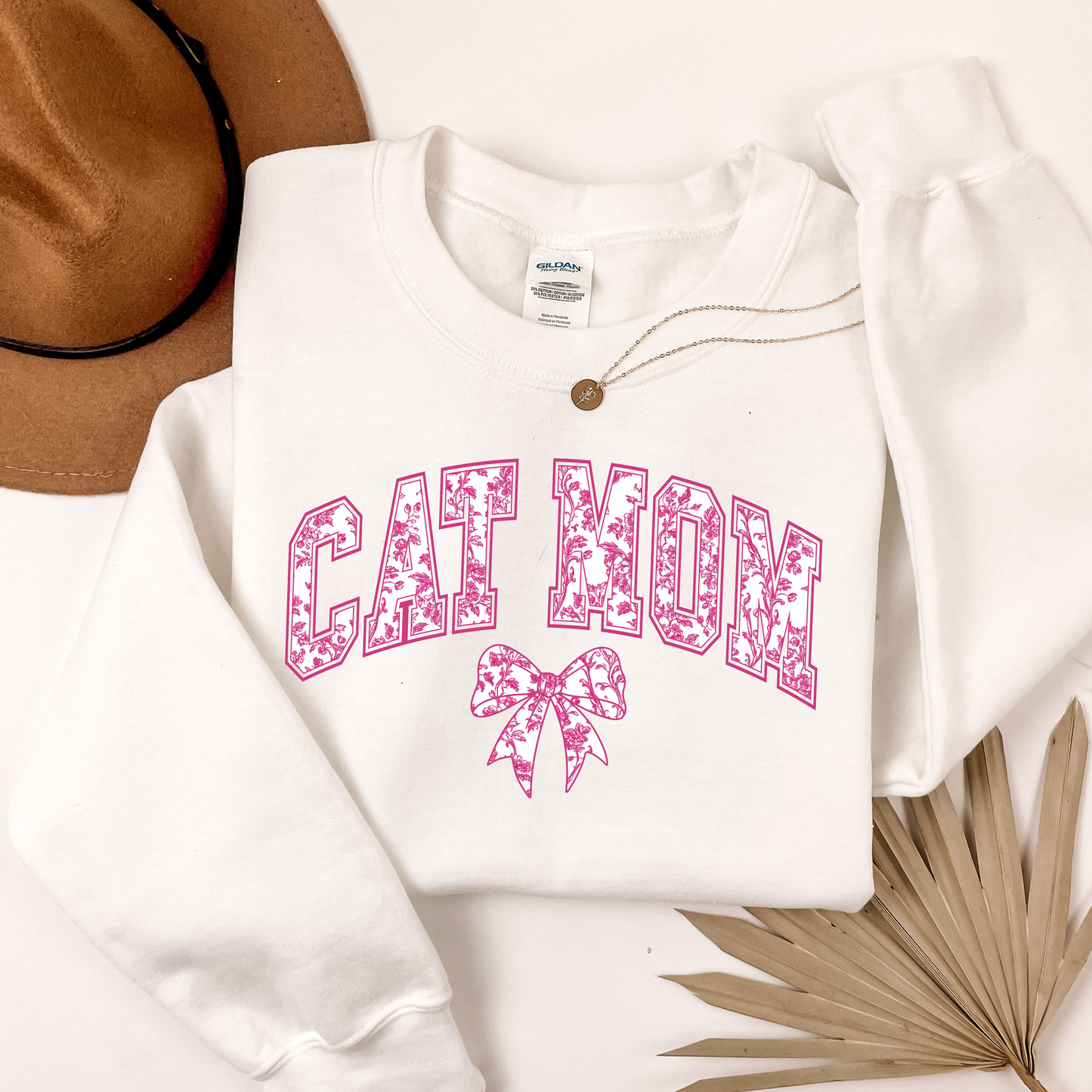 Cat Mom Sweatshirt – Black Crewneck with Pink Toile Lettering and Bow, Cozy Gift for Cat Lovers