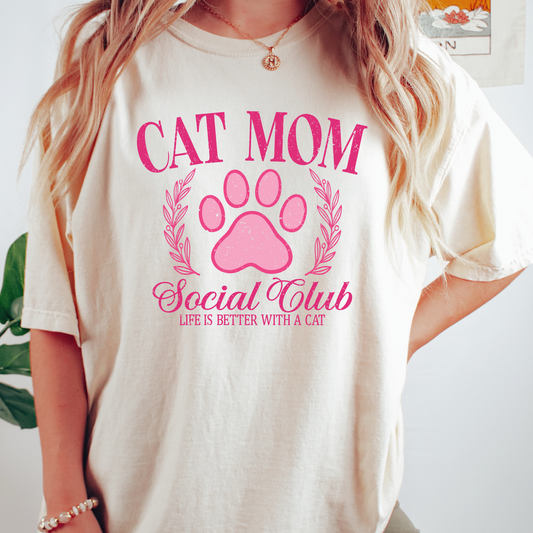 Cat Mom Social Club T-Shirt – Vintage Tee for Cat Lovers, Pink Paw Print Design